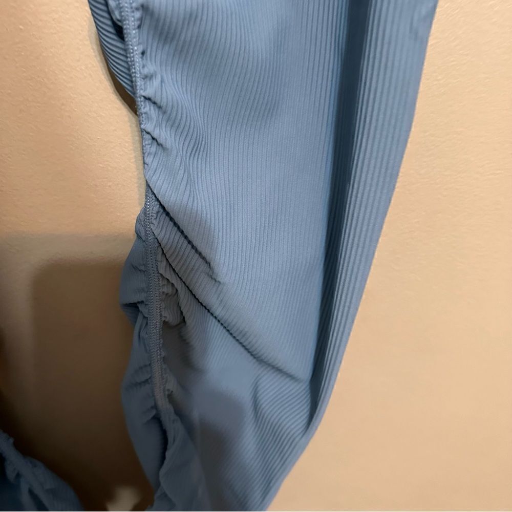 ZYIA Parallel Luxe Leggings Color Block Ruched 7/8 Storm Gray Blue Size 12 - Picture 5 of 6